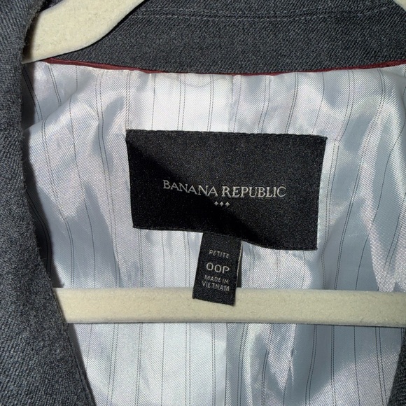 Banana Republic Women's Charcoal Blazer - Picture 3 of 3